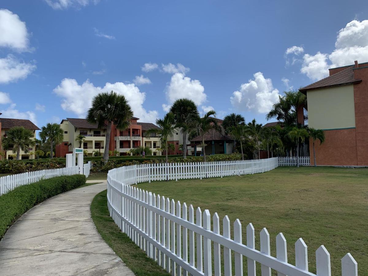 Hotel Sunset Boutique Suites 4*